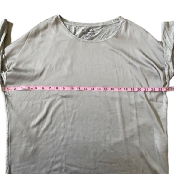 Chico’s Light Grey 3/4 Sleeves Top Size Large New with Tag - Picture 8 of 9